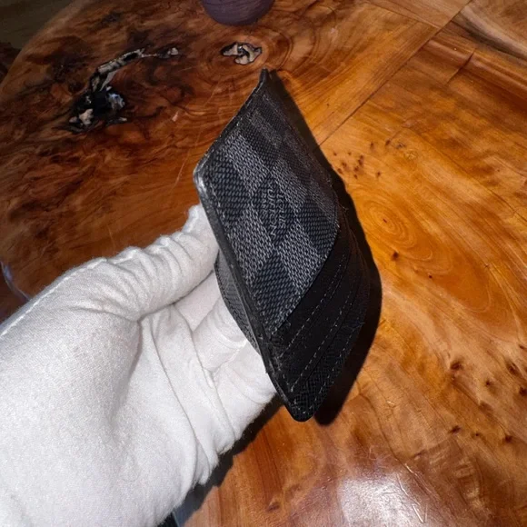 Louis Vuitton insert Card
Holder Damier
Graphite wallet - Picture 10 of 13